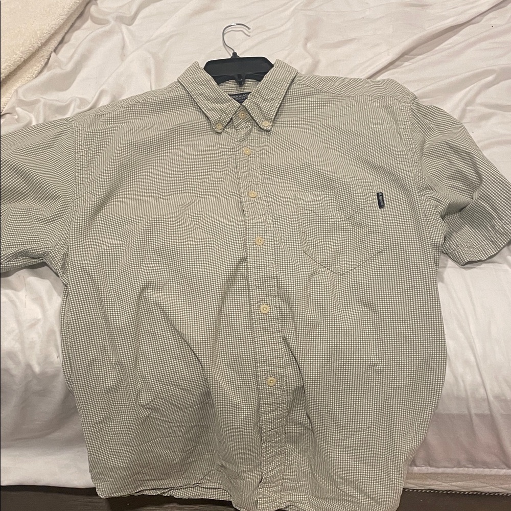 American Eagle Outfitters Casual Green Plaid Shirt